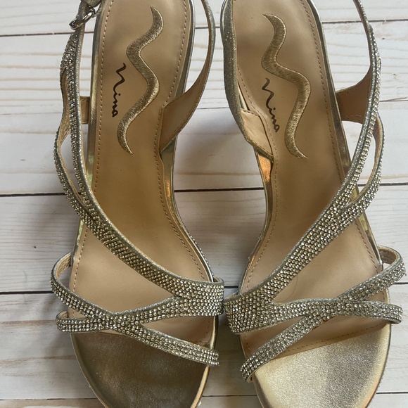 Nina “Nerice” Silver Crystal Mid Heel Sandals – Women’s size 9.5 - Picture 2 of 11